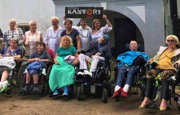 Koncert kapely Kantoři v Babiččině údolí