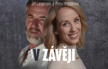 V závěji